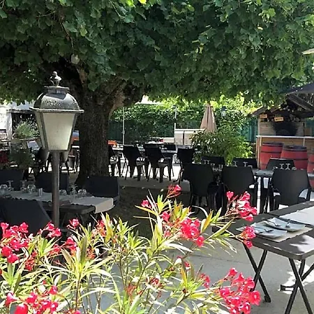 فندق Le Relais Des Vieilles Postes Les Avenières