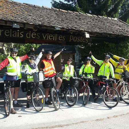 Hotel Le Relais Des Vieilles Postes Les Avenières