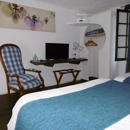 Le Relais Des Vieilles Postes Les Avenières
