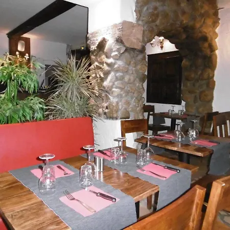 Le Relais Des Vieilles Postes 3* Les Avenières